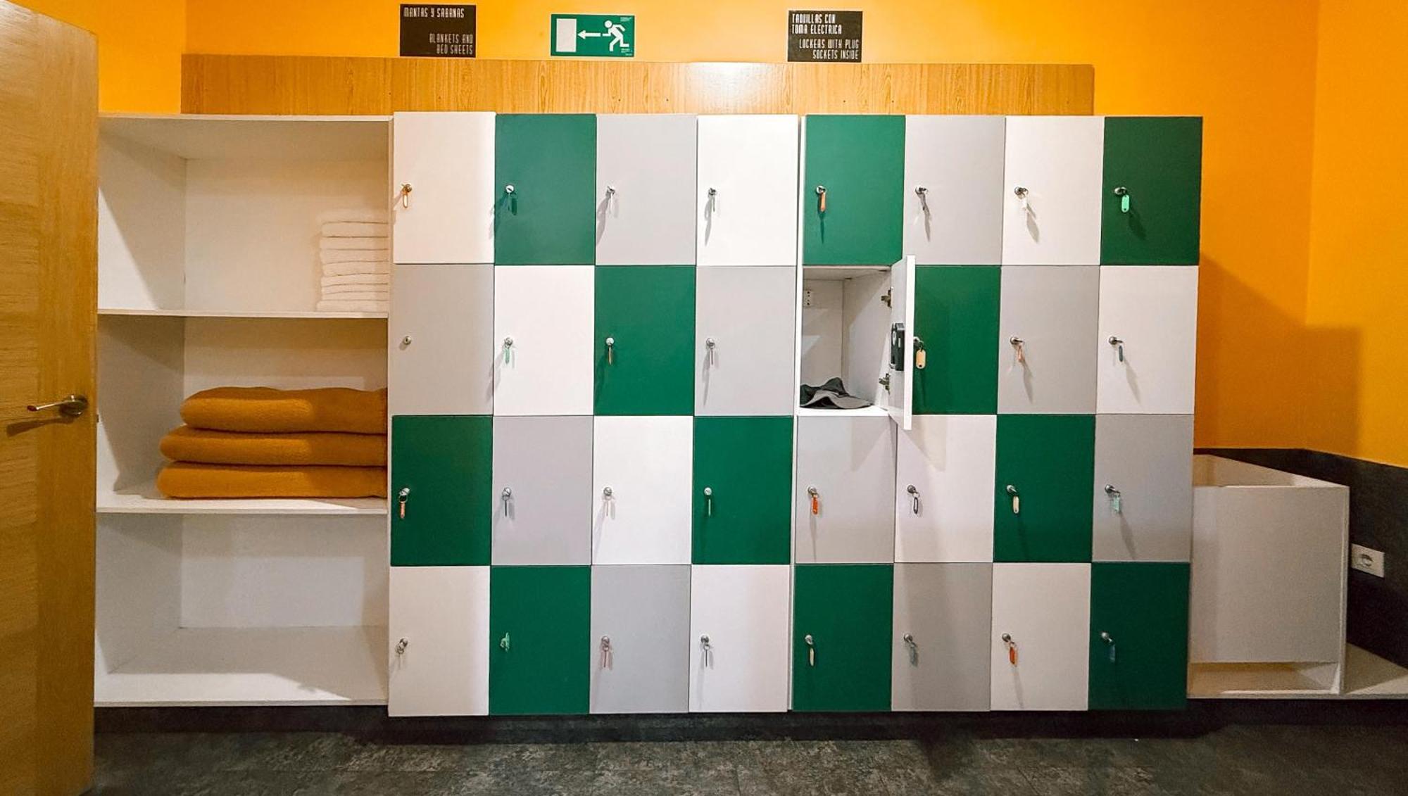 Albergue Lecer Sobrado Porta Ngoại thất bức ảnh